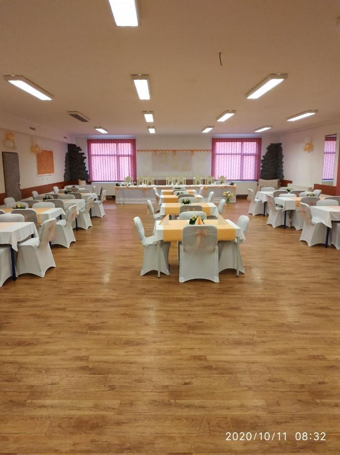 Hotel Prom Svoboda nad Úpou Kültér fotó