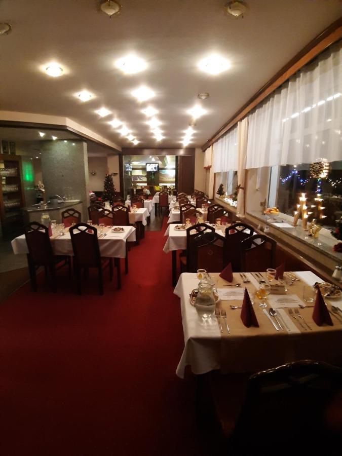 Hotel Prom Svoboda nad Úpou Kültér fotó