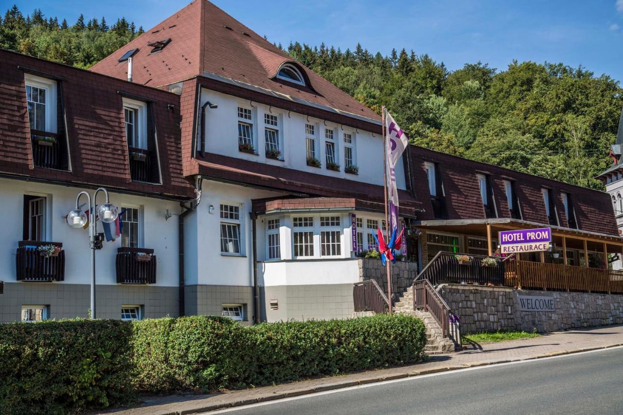 Hotel Prom Svoboda nad Úpou Kültér fotó